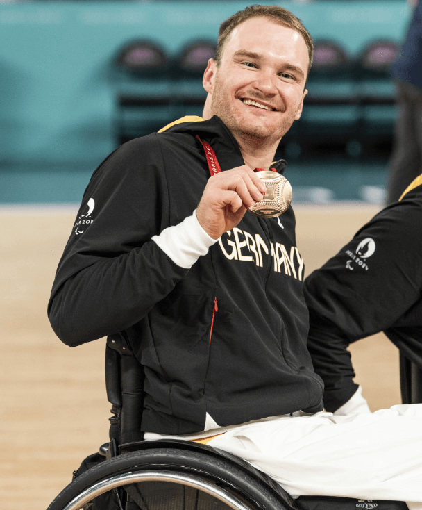 Lukas Gloßner mit bronze Medaille